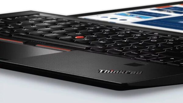 Lenovo ThinkPad X1 Carbon G4 14-inch i5-6200U 8GB RAM 256GB SSD - Image 8